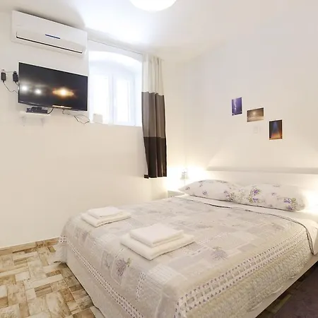 스튜디오 아파트먼트 로라 자다르